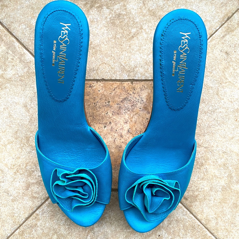 Yves Saint Laurent Nadja Rosette Turquoise Leather and Wood Platform Heels 38
